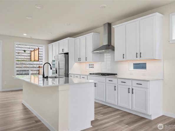 17542 NE Midnight Sun Loop, Poulsbo WA 98370