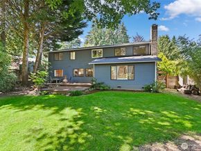 14208 93rd Avenue NE, Kirkland WA 98034