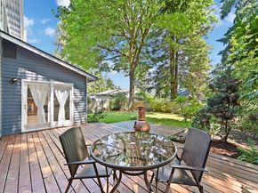 14208 93rd Avenue NE, Kirkland WA 98034