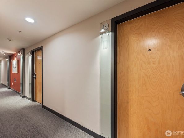 2929 1st Avenue 1217, Seattle WA 98121