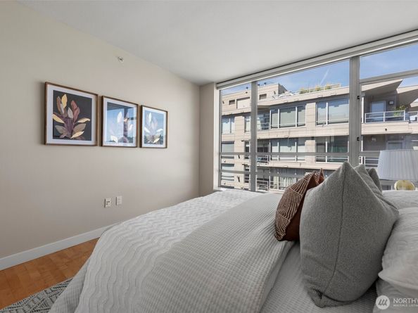 2929 1st Avenue 1217, Seattle WA 98121