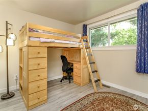 35616 15th Ave SW, Federal Way WA 98023