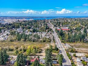 35616 15th Ave SW, Federal Way WA 98023