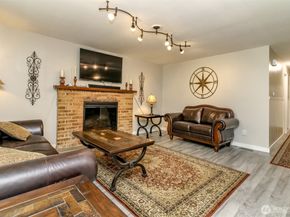 35616 15th Ave SW, Federal Way WA 98023