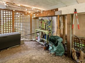 1724 26th Avenue, Seattle WA 98122