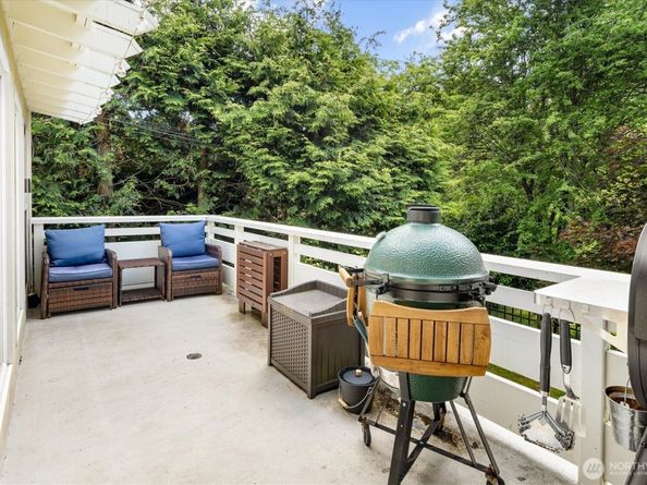 1724 26th Avenue, Seattle WA 98122