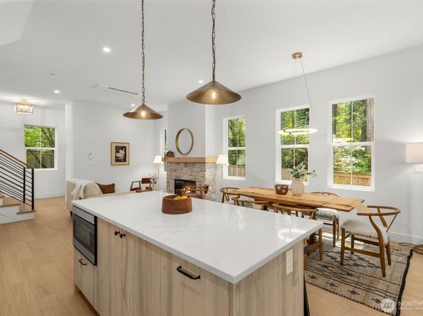 12837 NE 91st Street, Kirkland WA 98033