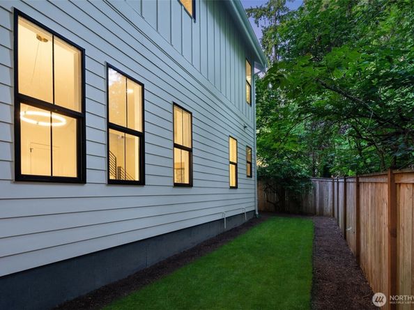12837 NE 91st Street, Kirkland WA 98033