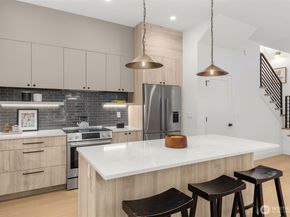 12837 NE 91st Street, Kirkland WA 98033