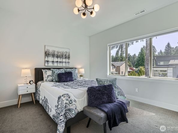 7014 125th Lane NE, Kirkland WA 98033