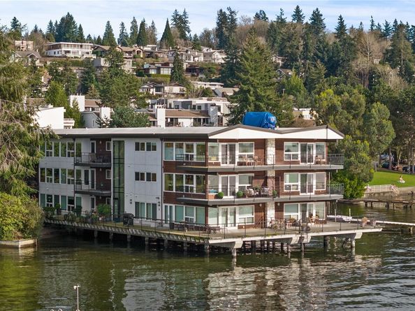 6201 Lake Washington Boulevard NE 206, Kirkland WA 98033