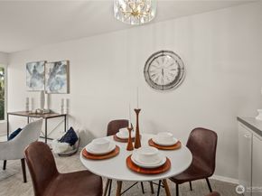 6201 Lake Washington Boulevard NE 206, Kirkland WA 98033