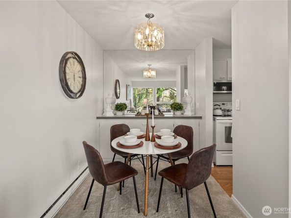 6201 Lake Washington Boulevard NE 206, Kirkland WA 98033