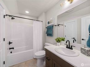 5541 Thornhill Avenue SW, Port Orchard WA 98367