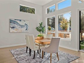 5541 Thornhill Avenue SW, Port Orchard WA 98367