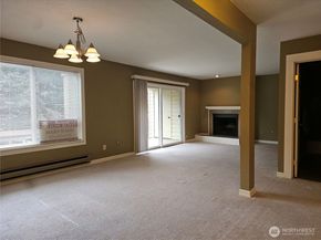 13626 NE 7th Street F9, Bellevue WA 98005
