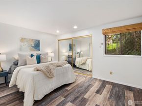 9920 NE 119th St 107, Kirkland WA 98034