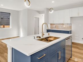 3928 214th Place SE A, Bothell WA 98021