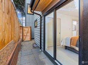 1255 NE 100th Street, Seattle WA 98125