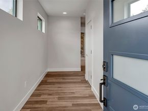 3918 214th Place SE A, Bothell WA 98021