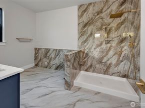 3918 214th Place SE A, Bothell WA 98021