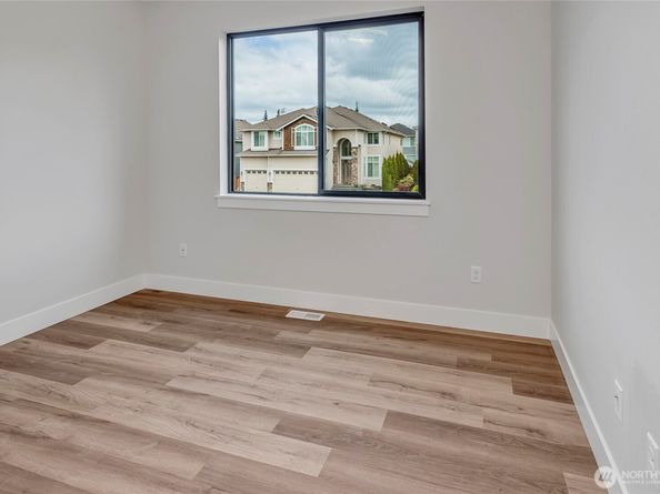3918 214th Place SE A, Bothell WA 98021