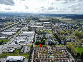 6711 S 239th PL A104, Kent WA 98032