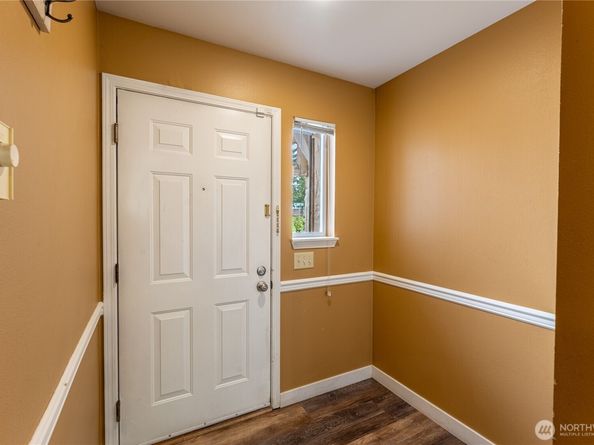 6711 S 239th PL A104, Kent WA 98032