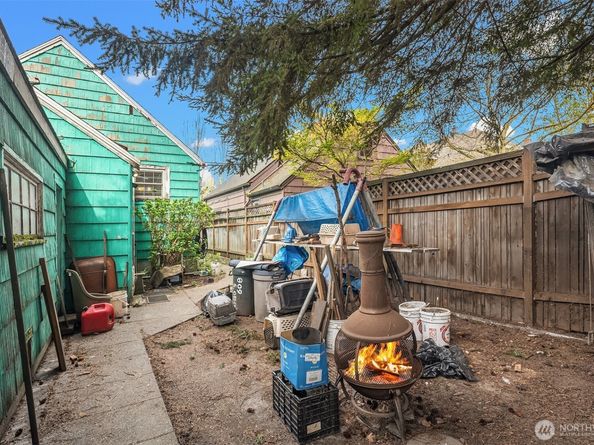 809 S Orcas Street, Seattle WA 98108
