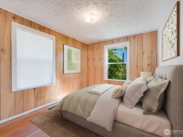 8434 34th Avenue S, Seattle WA 98118