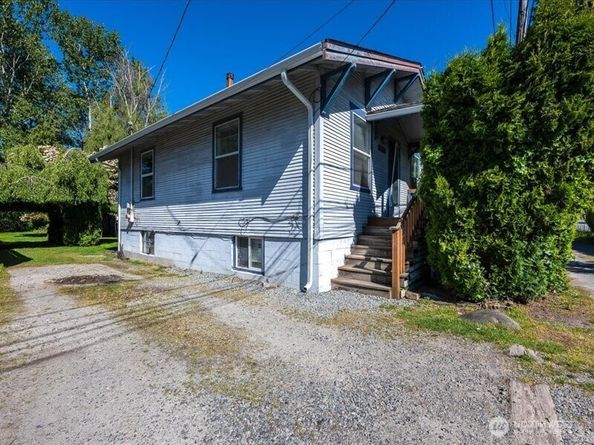 8434 34th Avenue S, Seattle WA 98118