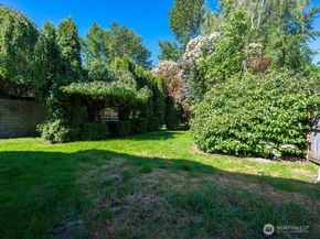 8434 34th Avenue S, Seattle WA 98118