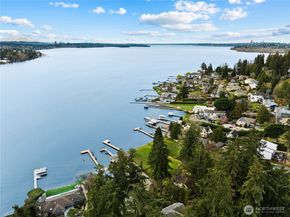 8625 NE Juanita Drive, Kirkland WA 98034