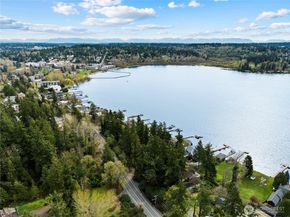 8625 NE Juanita Drive, Kirkland WA 98034