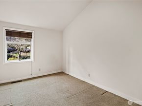 8625 NE Juanita Drive, Kirkland WA 98034