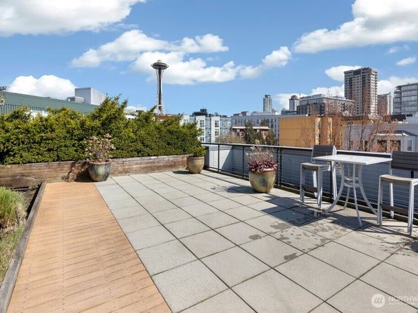3104 Western Avenue 602, Seattle WA 98121