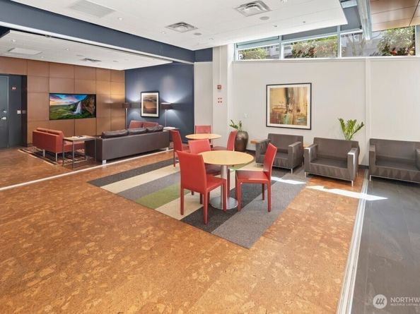 3104 Western Avenue 602, Seattle WA 98121
