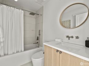 3106 NE 75th Street, Seattle WA 98115