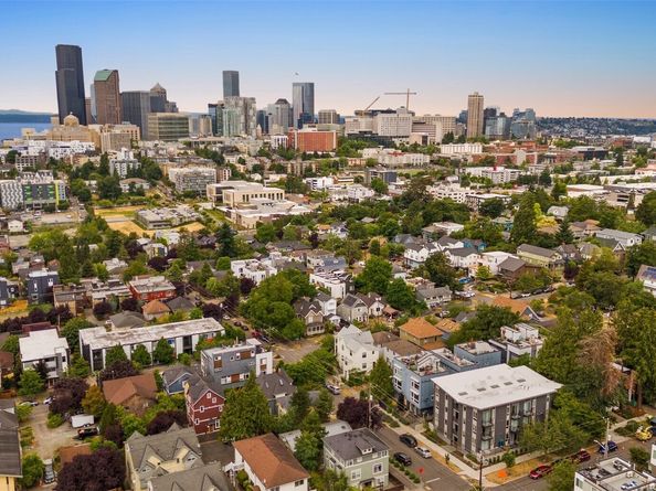 1717 E Spruce St., Seattle WA 98122