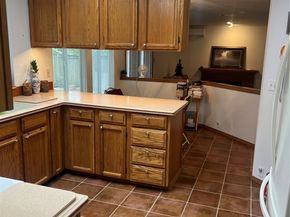 242 Oakesdale Avenue SW, Renton WA 98057