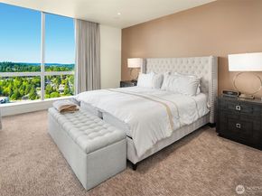 10650 NE 9th Place 2524, Bellevue WA 98004