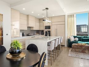 10650 NE 9th Place 2524, Bellevue WA 98004