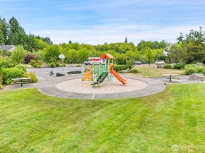 21756 Windmill Loop NW, Poulsbo WA 98370