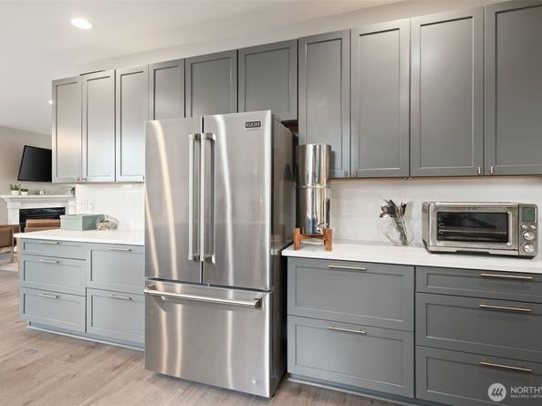 21756 Windmill Loop NW, Poulsbo WA 98370