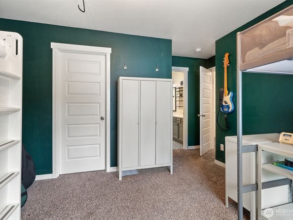 21756 Windmill Loop NW, Poulsbo WA 98370