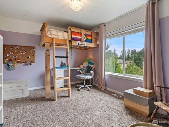 21756 Windmill Loop NW, Poulsbo WA 98370