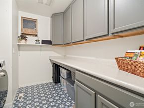 21756 Windmill Loop NW, Poulsbo WA 98370