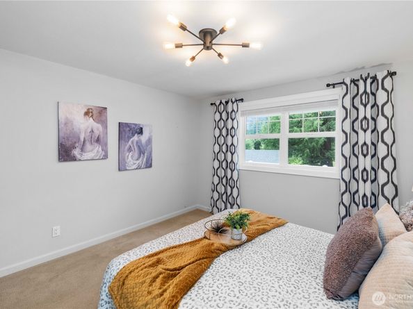 16820 269th Avenue SE, Issaquah WA 98027