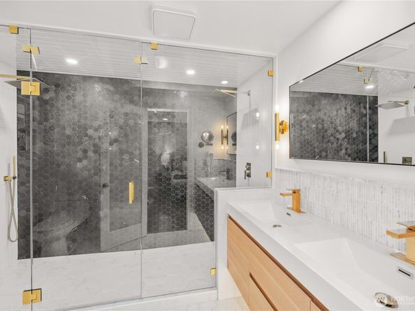 16820 269th Avenue SE, Issaquah WA 98027