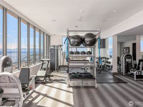 2510 6th Avenue 3605, Seattle WA 98121